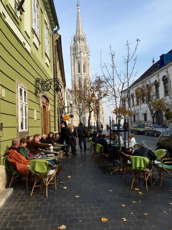 White Dream Home Budapest Bilik gambar