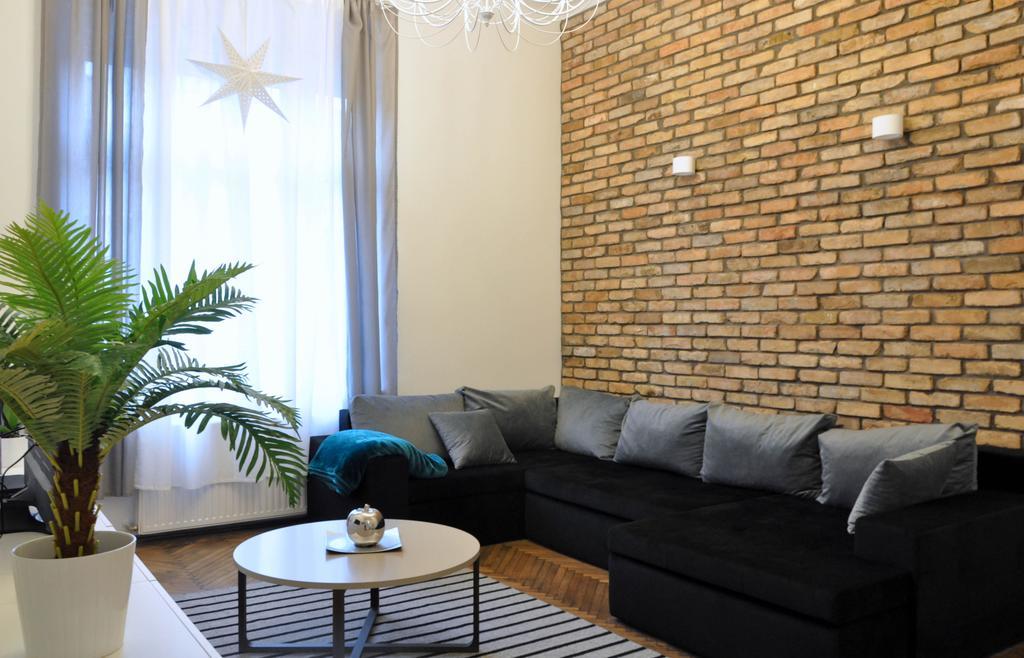 White Dream Home Budapest Bilik gambar